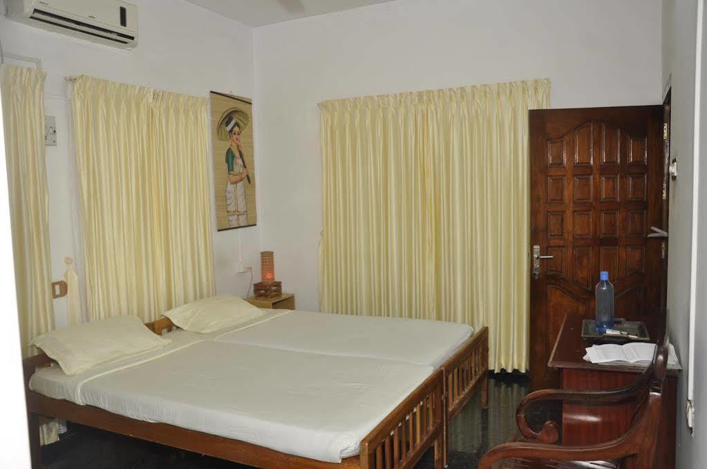 Omsam Guest Home Varkala Extérieur photo